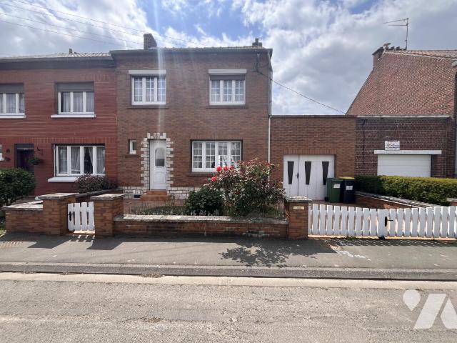 Vente - Maison / villa - ISBERGUES - 104,3 m² - 5 pièces - 62047-1691