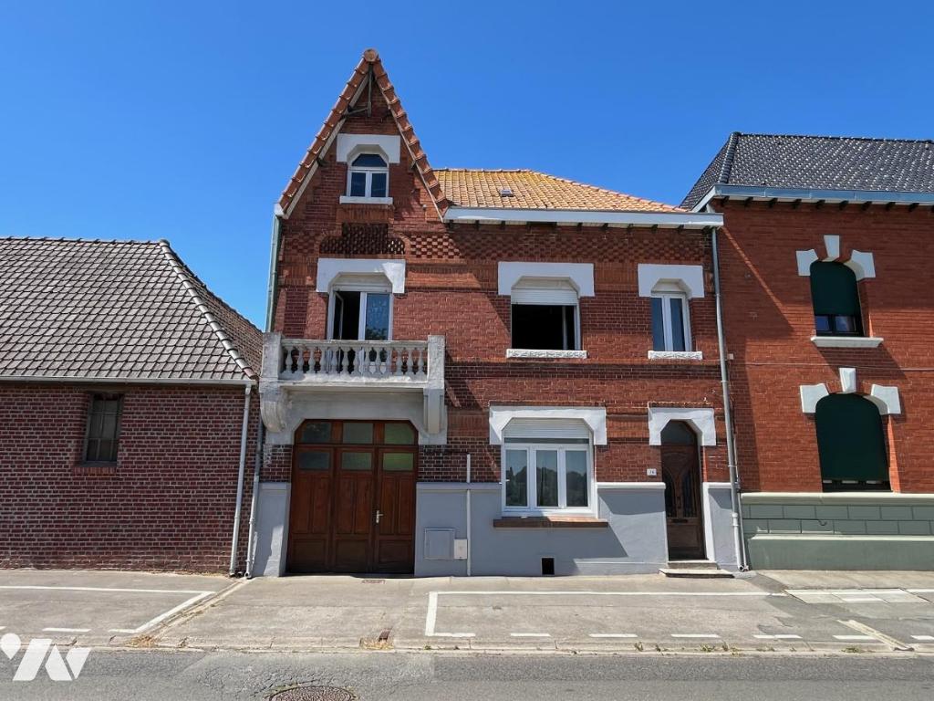 Maison 5 pièces 140 m² · à Burbure · 139,5 m² · 130 000 €