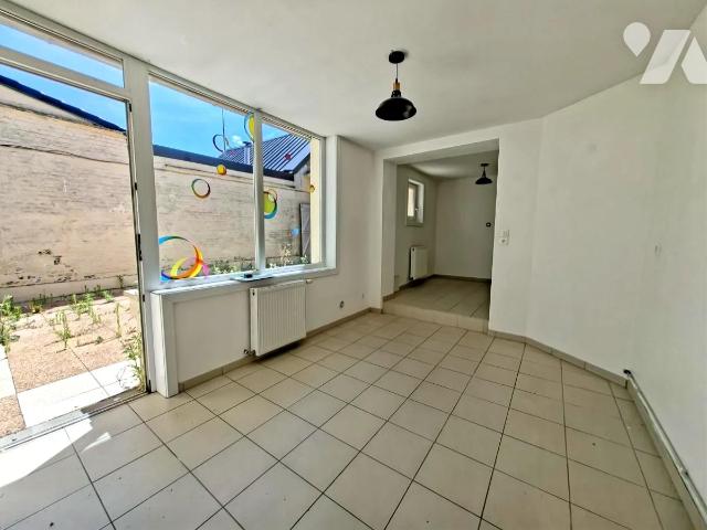Maison 6 pièces 115 m² · à Camblain-Châtelain · 115 m² · 145 000 €