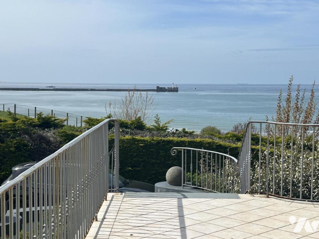 Maison 173 m² · à Boulogne-sur-Mer · 173 m² · 720 000 €