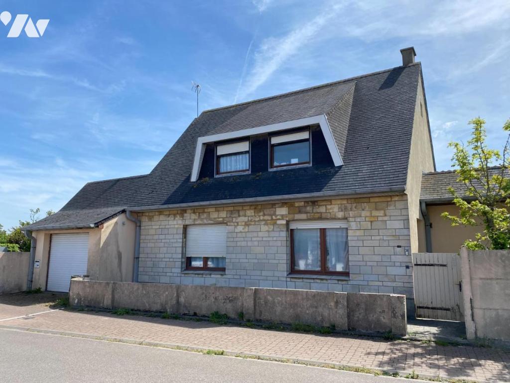 Maison 7 pièces 145 m² · à Sangatte · 145 m² · 330 000 €