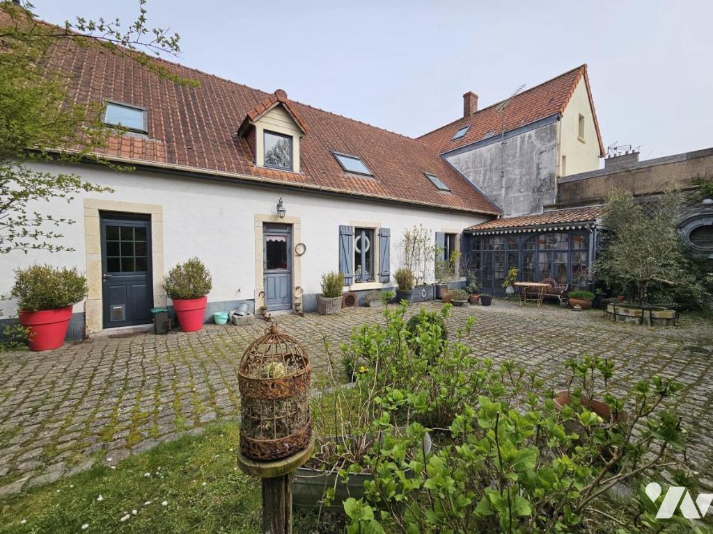 Maison 6 pièces 175 m² · à Rinxent · 175 m² · 370 000 €