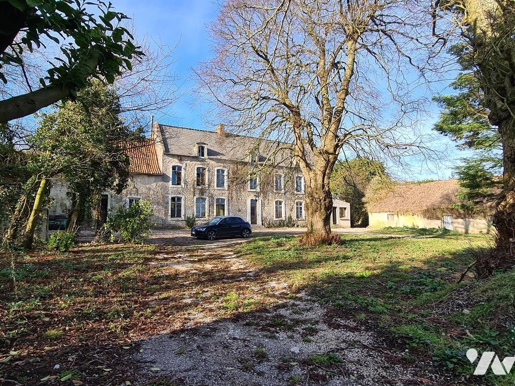 Maison 7 pièces 250 m² · à Wierre-Effroy · 250 m² · 300 000 €