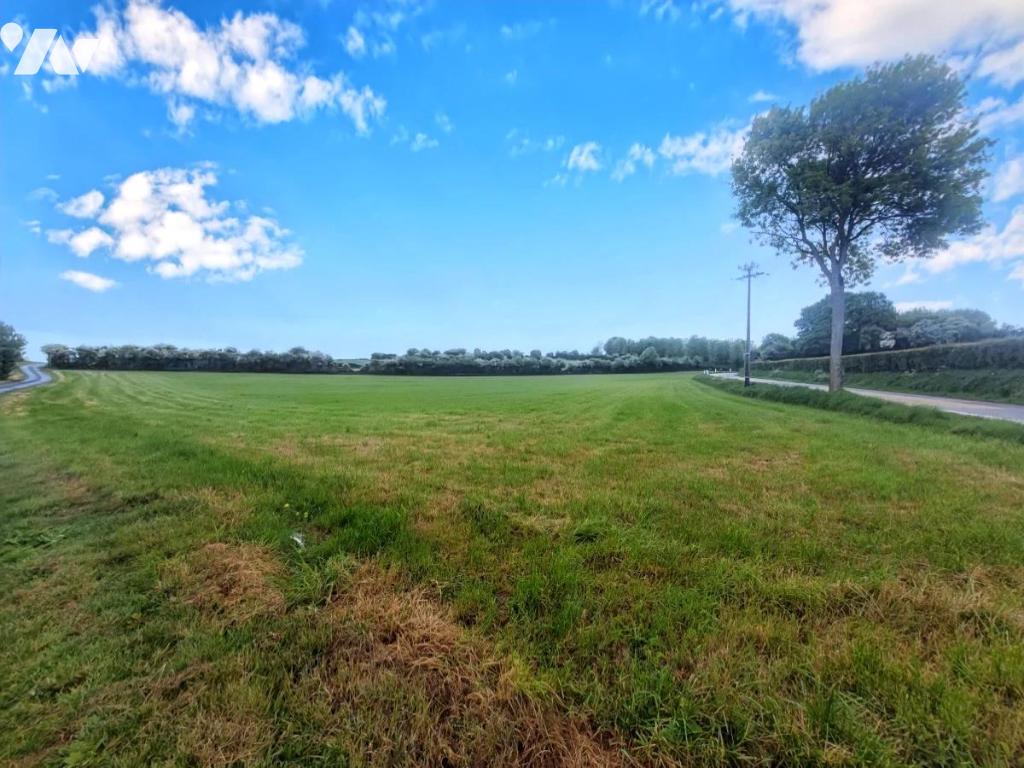 Terrain 28263 m² · à Saint-Martin-d'Hardinghem · 28 263 m² · 312 300 €