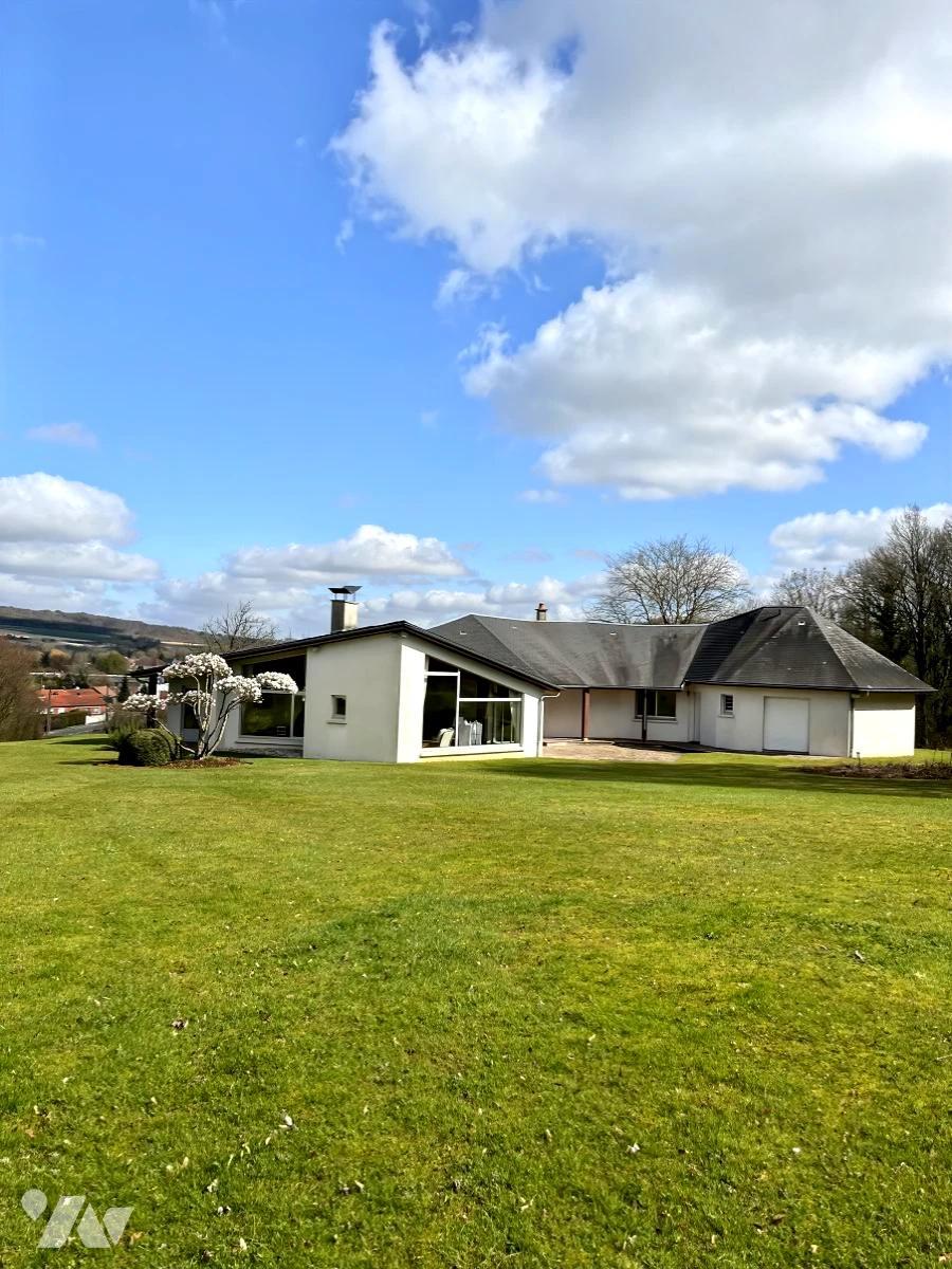 Maison 8 pièces 233 m² · à Auxi-le-Château · 233 m² · 375 000 €