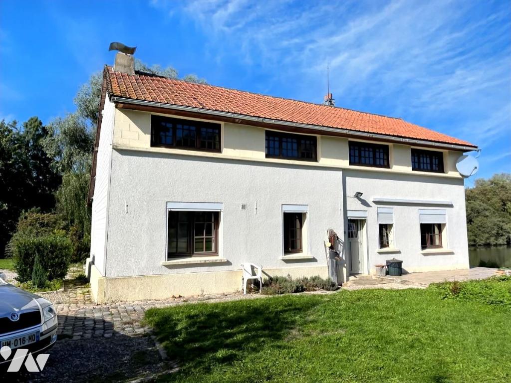 Maison 6 pièces 180 m² · à Maresquel-Ecquemicourt · 180 m² · 275 000 €