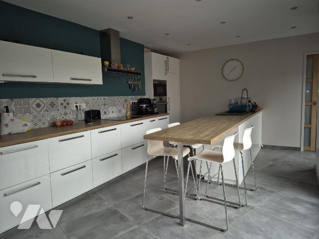 Vente - Maison / villa - ST OMER - 198 m² - 6 pièces - 62088-4216
