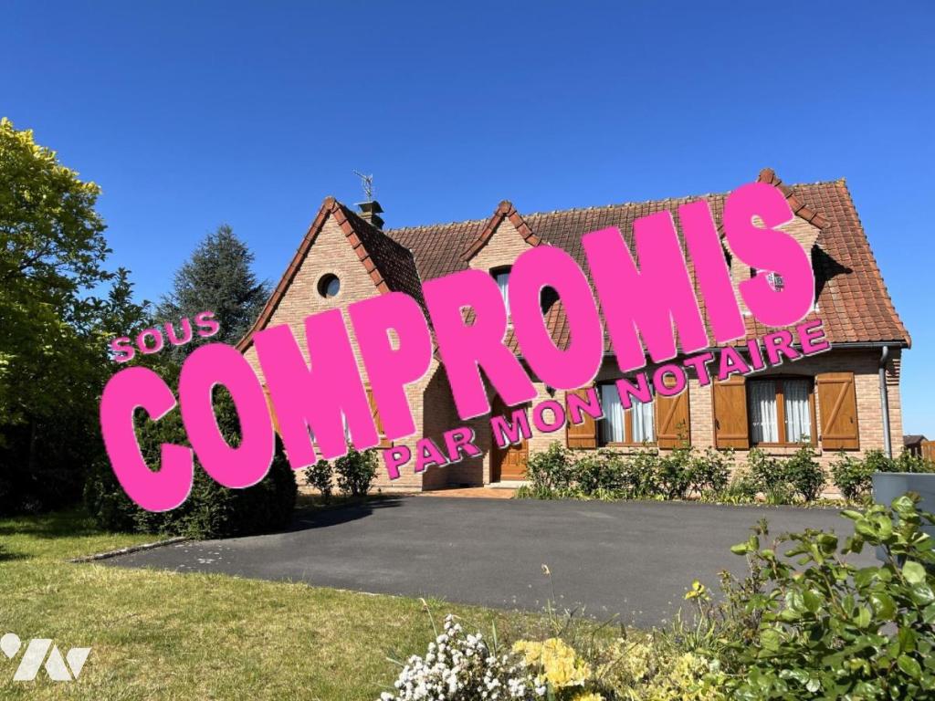 Maison 5 pièces 158 m² · à Blendecques · 158 m² · 285 000 €