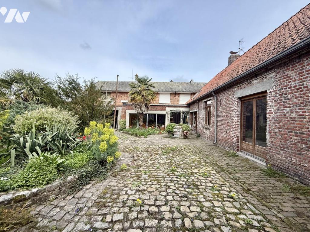 Maison 9 pièces 289 m² · à Norrent-Fontes · 288,5 m² · 170 000 €