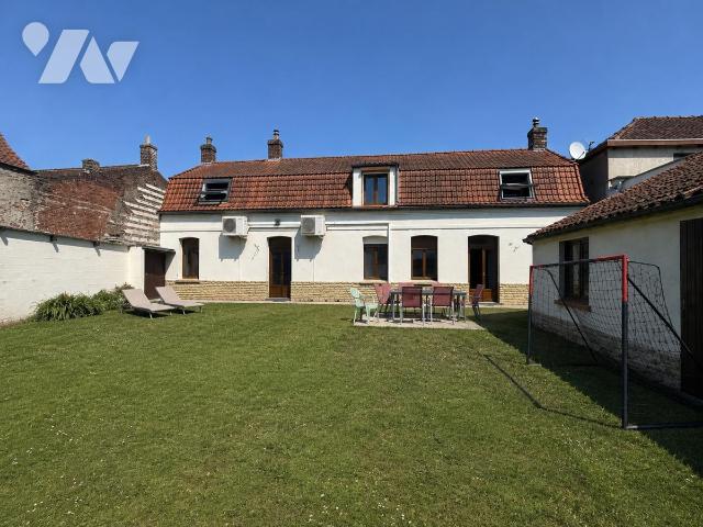 Maison 5 pièces 125 m² · à Blendecques · 124,6 m² · 160 000 €