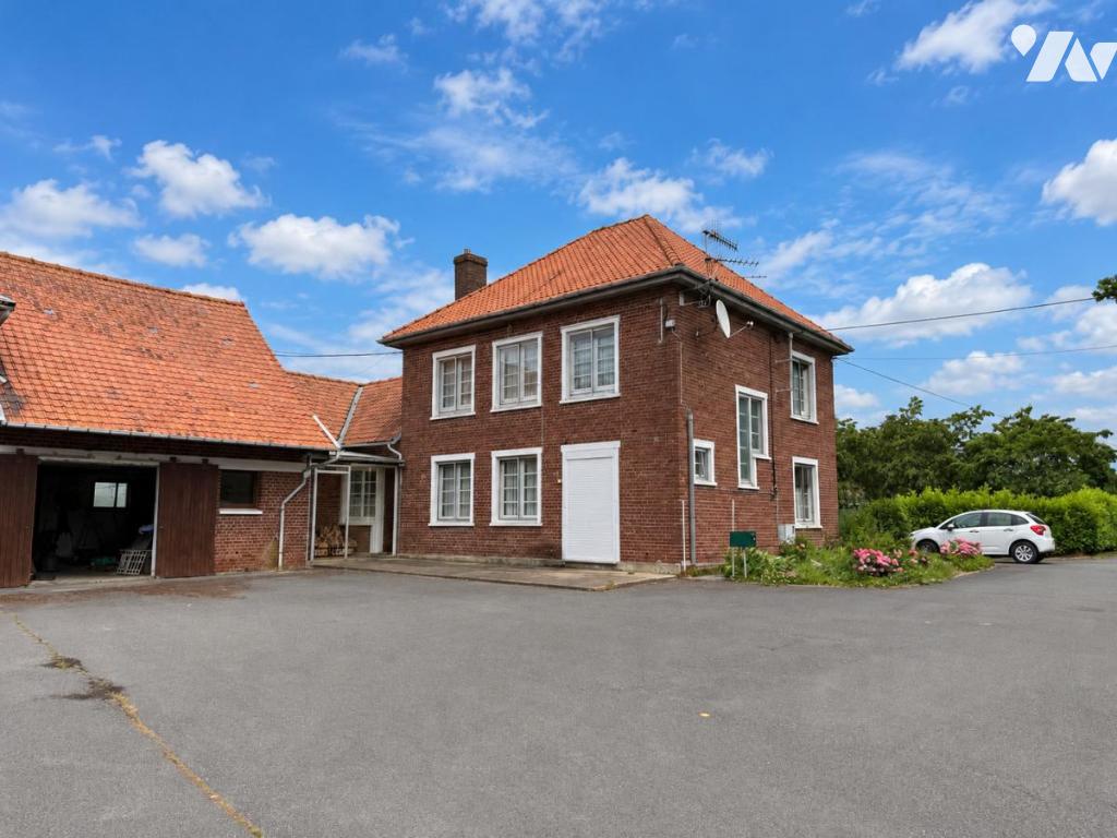 Maison 5 pièces 162 m² · à Isbergues · 162,5 m² · 155 000 €