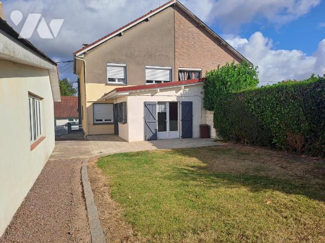 Maison 7 pièces 110 m² · à Licques · 109,5 m² · 160 000 €