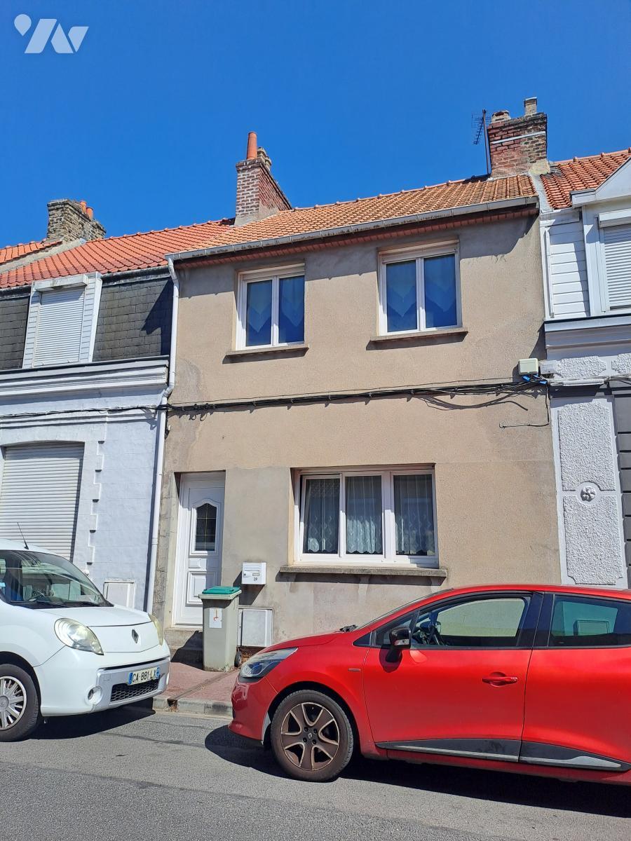 Maison 4 pièces 118 m² · à Calais · 118 m² · 110 000 €