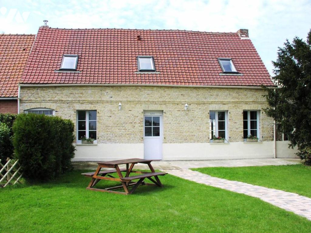 Maison 15 pièces 337 m² · à Coulogne · 337 m² · 550 000 €