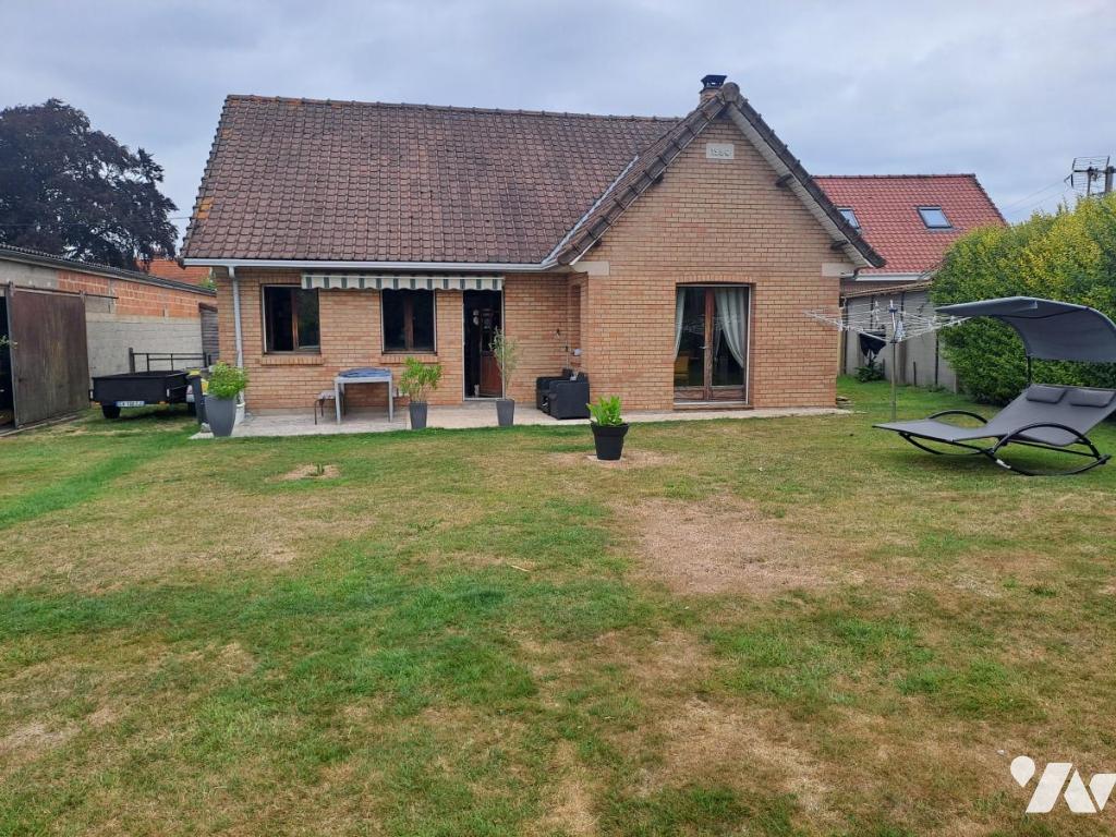 Maison 6 pièces 117 m² · à Nordausques · 117,1 m² · 230 000 €