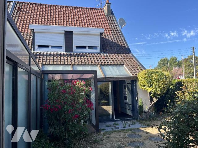 Maison 105 m² · à Calais · 105 m² · 170 000 €