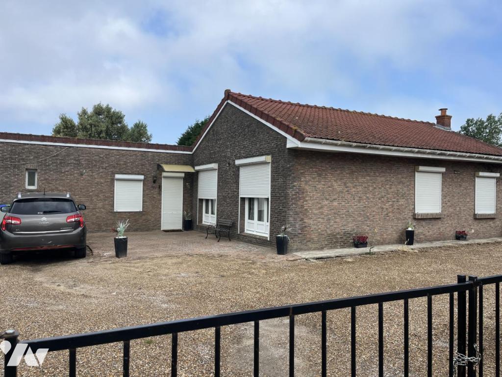 Maison 93 m² · à Oye-Plage · 93 m² · 170 000 €