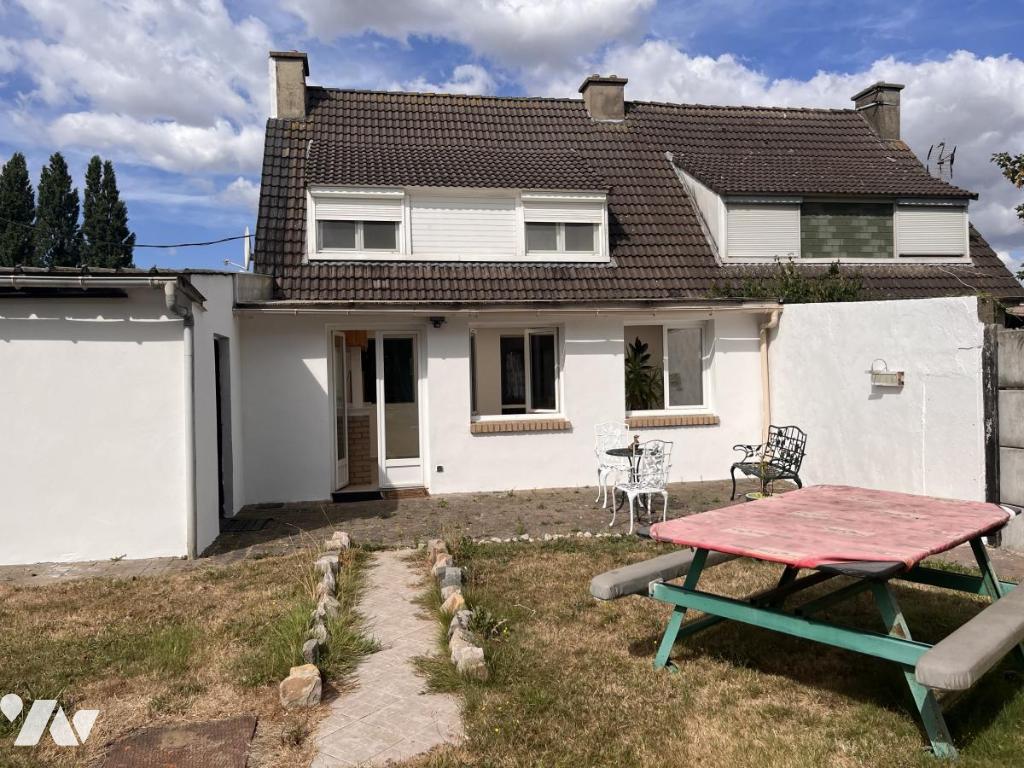 Maison 96 m² · à Nordausques · 96,3 m² · 173 000 €