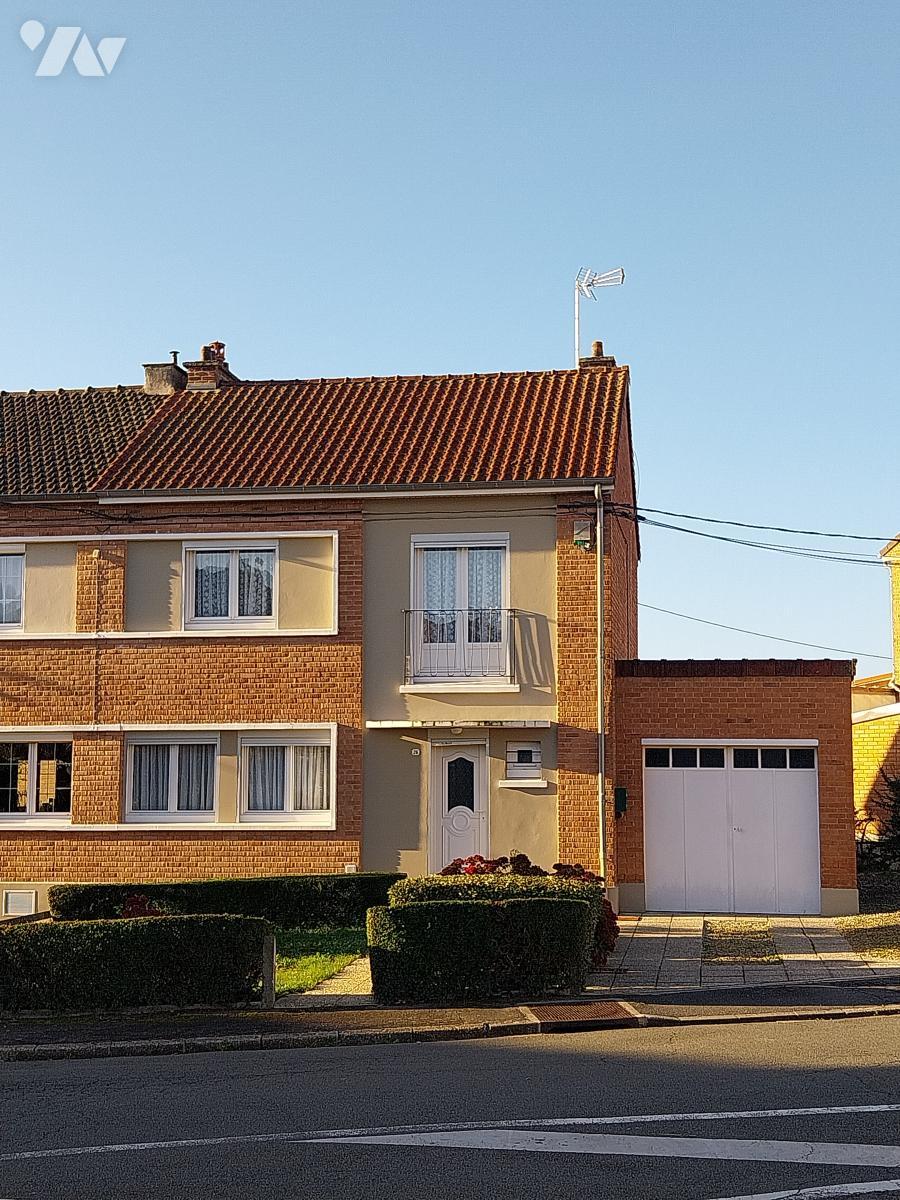 Maison 6 pièces 78 m² · à Saint-Nicolas · 78 m² · 157 000 €