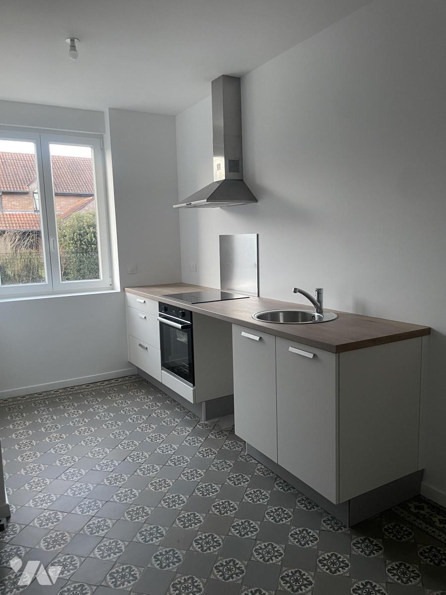 Maison 5 pièces 115 m² · à Richebourg · 115 m² · 998 €/mois
