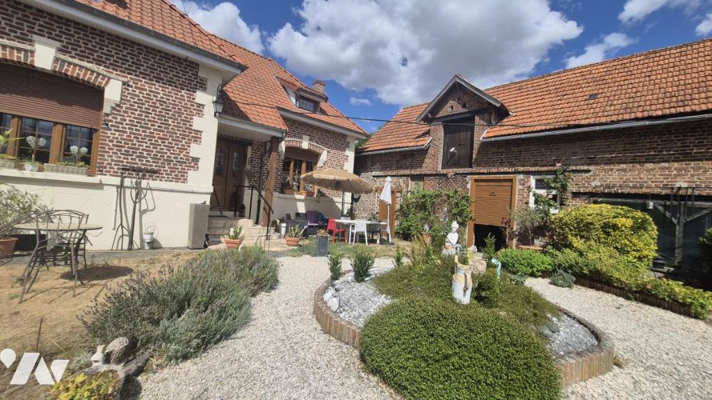 Maison 5 pièces 138 m² · à Pelves · 138 m² · 230 000 €