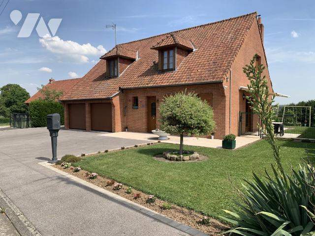 Maison 140 m² · à Hauteville · 140 m² · 260 000 €