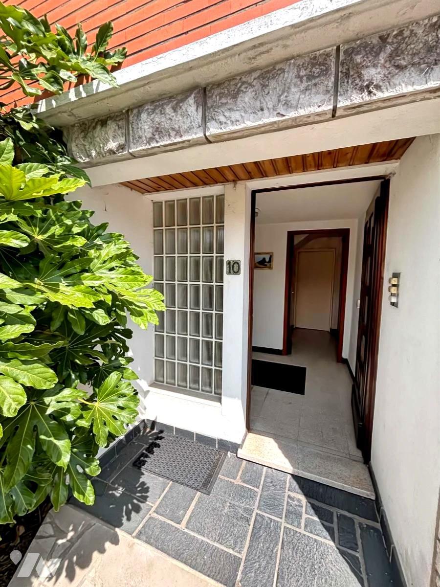 Immeuble 3 pièces 190 m² · à Coulogne · 190 m² · 285 000 €