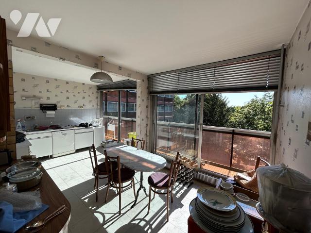 Appartement 6 pièces 134 m² · à Clermont-Ferrand · 134,2 m² · 250 000 €
