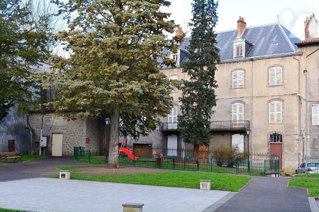 APP 240m²