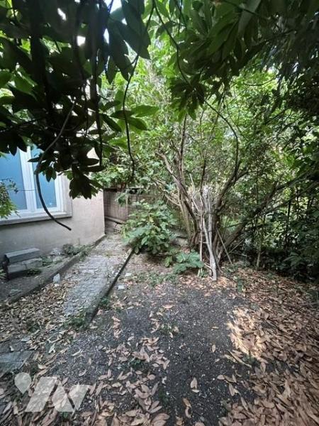 Lac Clermont-Ferrand · 140 000 €