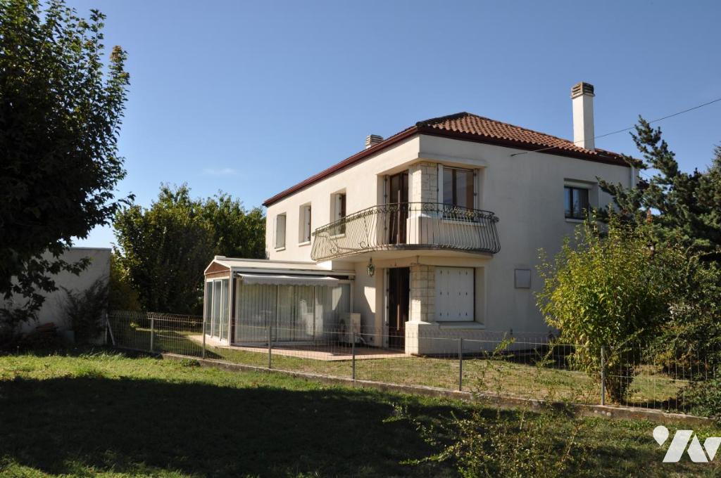 Maison 7 pièces 170 m² · à Tarbes · 170 m² · 160 000 €
