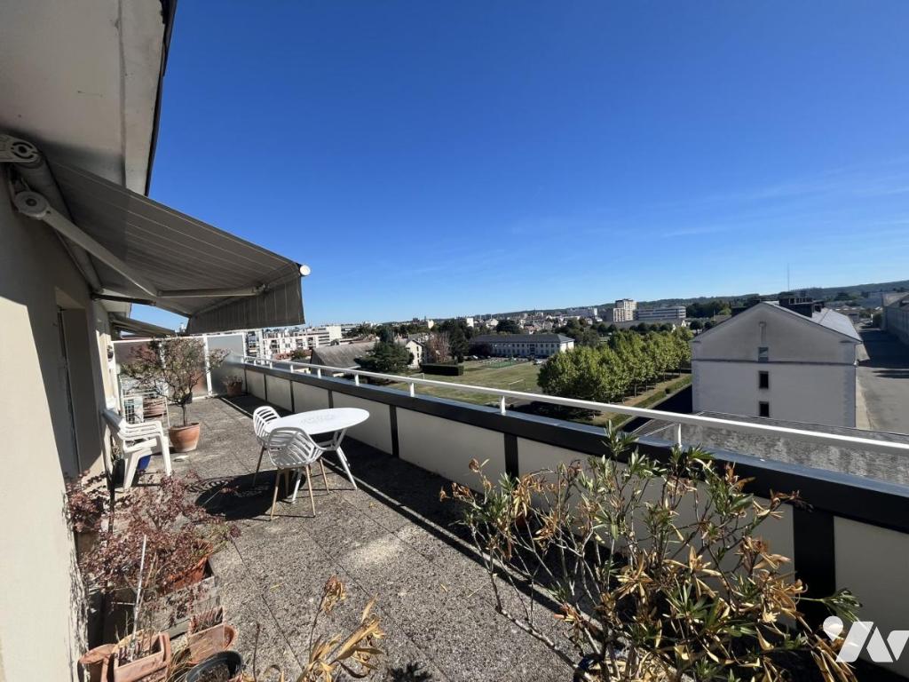 Appartement 3 pièces 90 m² · à Tarbes · 89,7 m² · 160 000 €