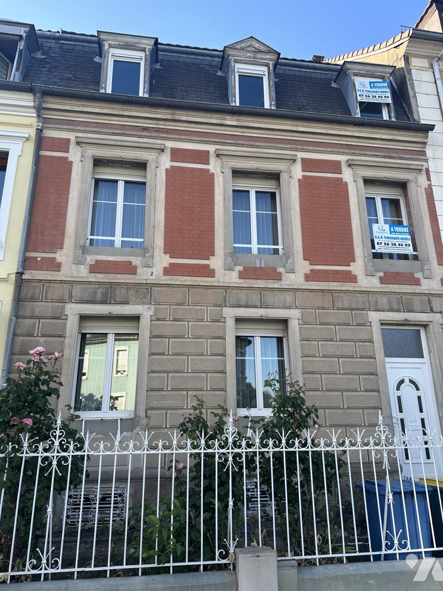 Immeuble 3 pièces 180 m² · à Mulhouse · 180 m² · 280 000 €