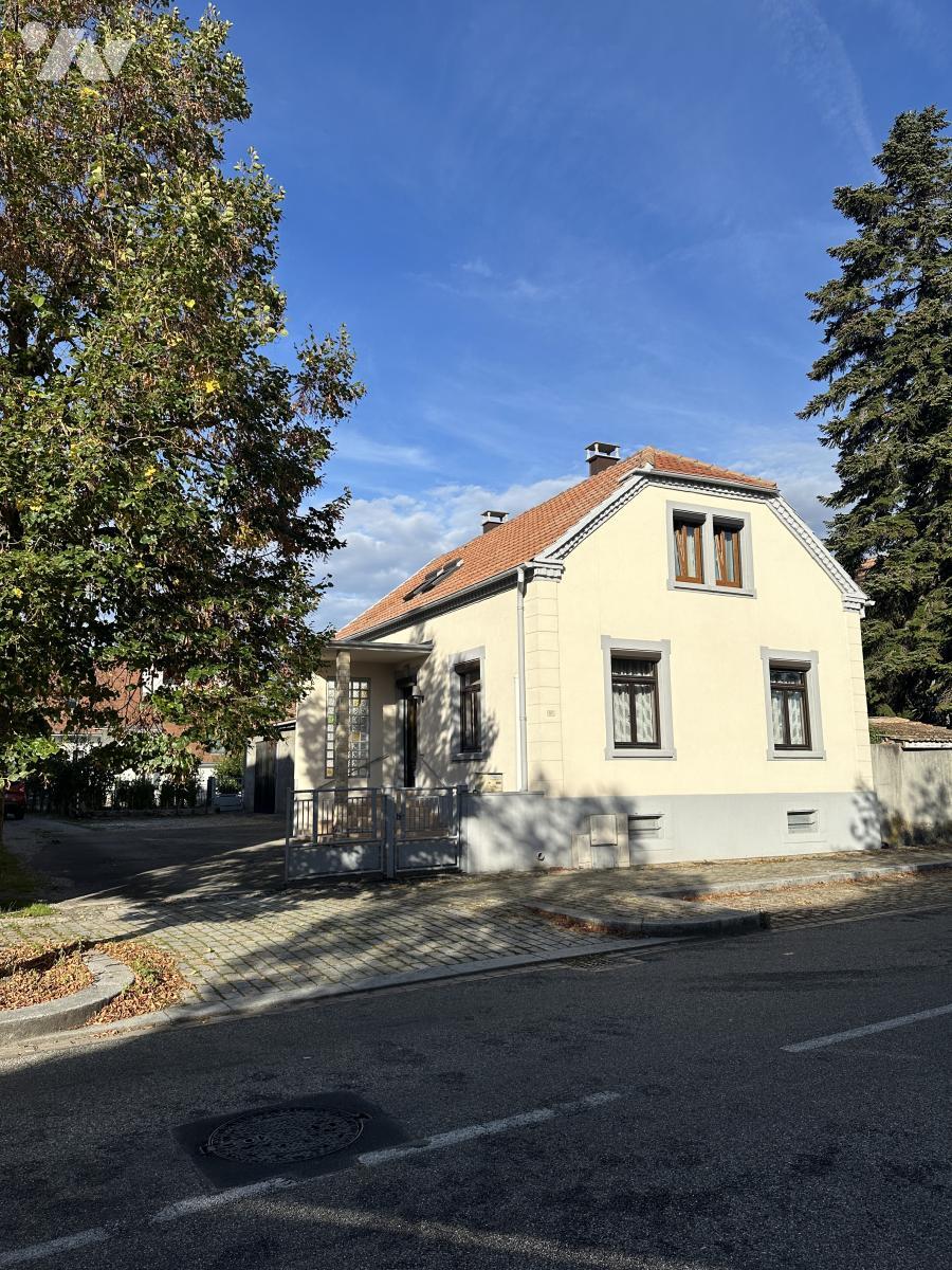 Maison 6 pièces 121 m² · à Ottmarsheim · 121,5 m² · 210 000 €