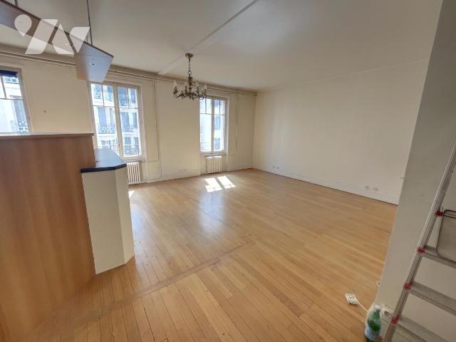 Appartement 4 pièces 83 m² · à Lyon 6e Arrondissement · 82,6 m² · 379 200 €