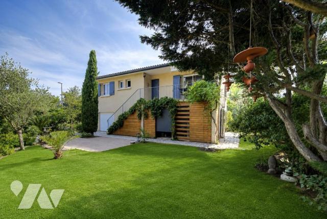 Maison 6 pièces 145 m² · à Albigny-sur-Saône · 145 m² · 549 000 €