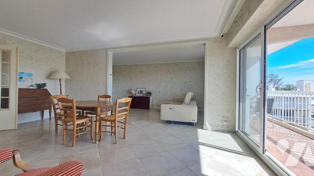 Appartement 5 pièces 98 m² · à Villefranche-sur-Saône · 98 m² · 298 076 €