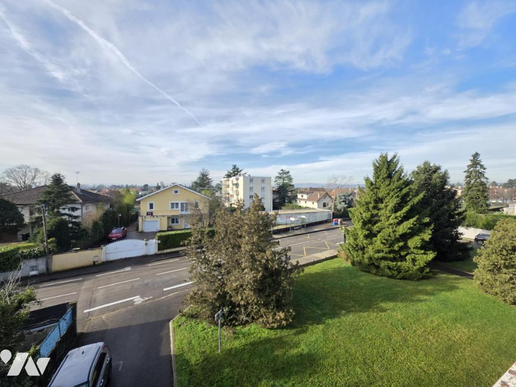 Appartement 72m² — Meyzieu