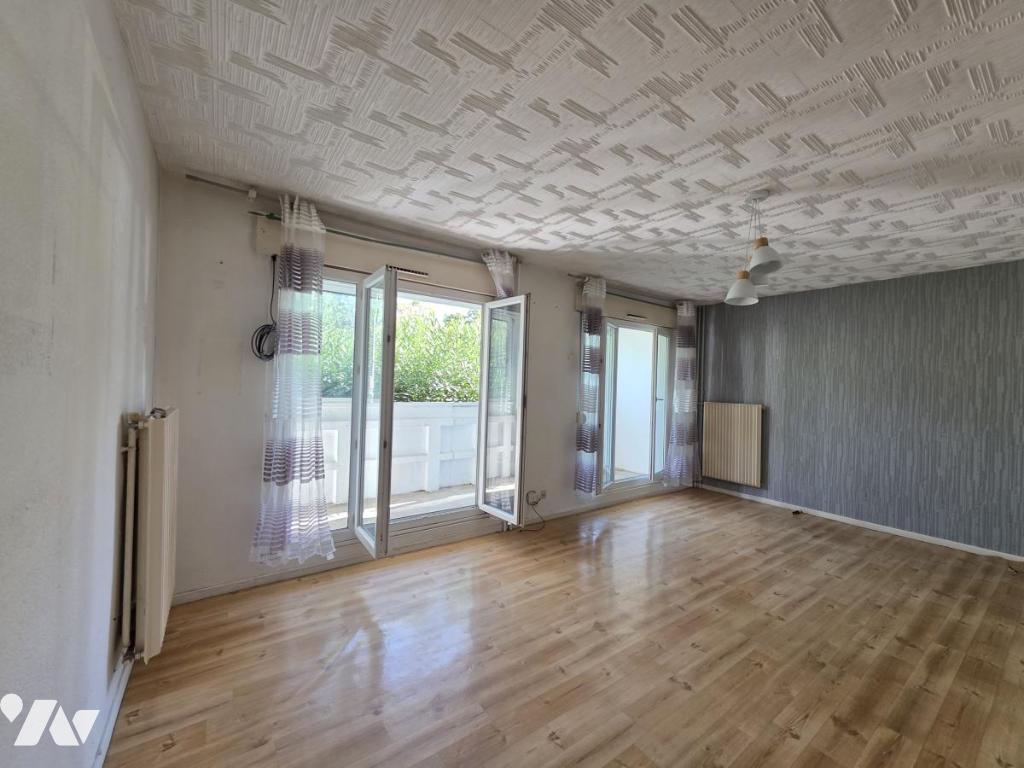 Appartement 3 pièces 56 m² · à Vénissieux · 56,3 m² · 99 000 €