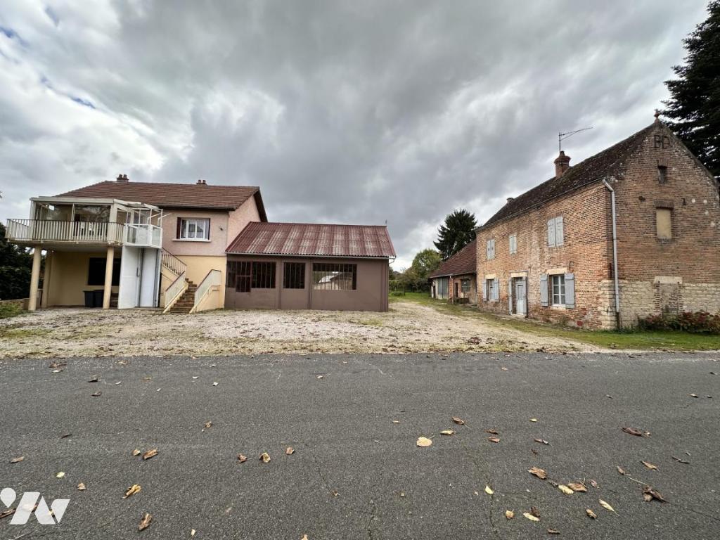 Maison 160m² — Authumes