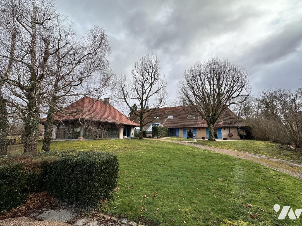 Maison 233m² — Pierre-de-Bresse