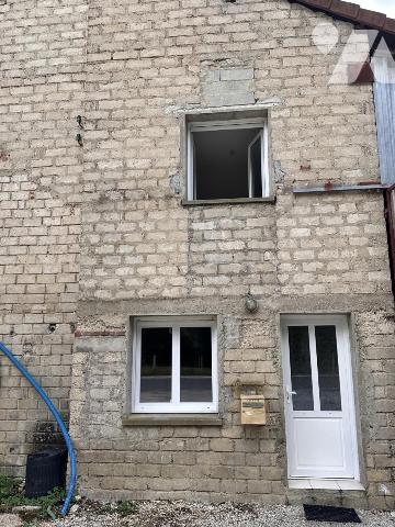 Appartement 2 pièces · à Pierre-de-Bresse · 400 €