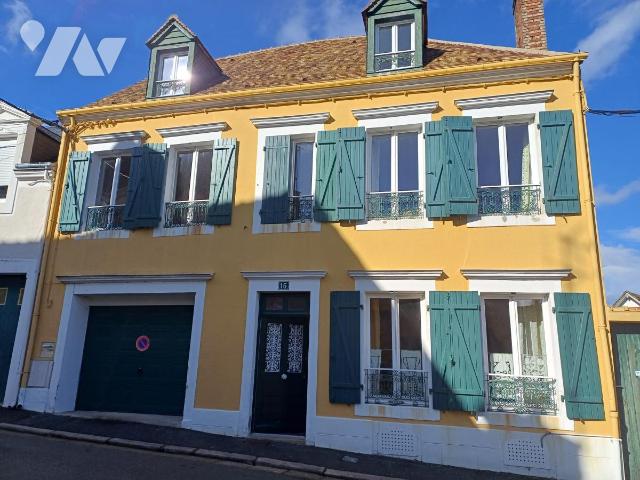 Maison 8 pièces 220 m² · à Bonnétable · 220 m² · 228 000 €