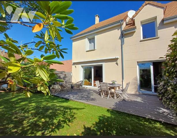 Maison 7 pièces 135 m² · à Mans · 135,3 m² · 271 500 €