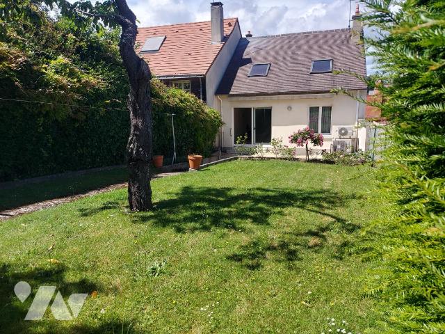 Maison 5 pièces 119 m² · à Mans · 119,5 m² · 286 000 €