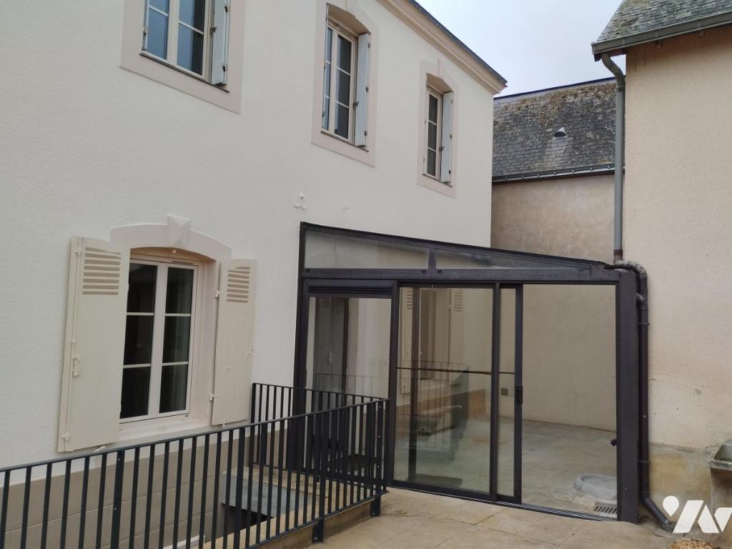 LOCATION maison-NEUVILLE SUR SARTHE (72)