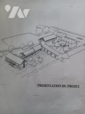Immeuble 1557m² — Marigné-Laillé