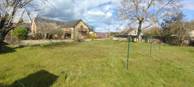 Terrain 1290 m² · à Vaas · 1 290 m² · 42 500 €