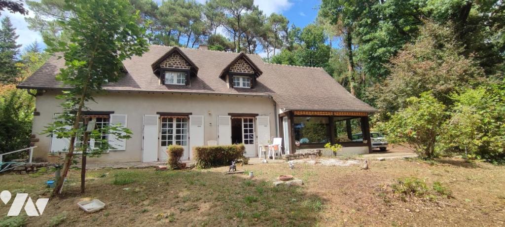 Maison 148 m² · à Spay · 148 m² · 220 000 €