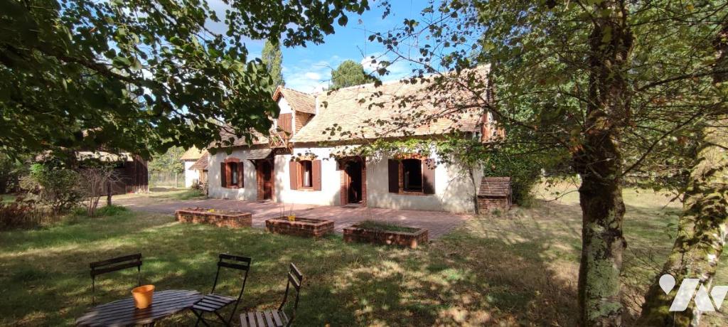 Maison 130 m² · à Saint-Mars-la-Brière · 130 m² · 310 000 €